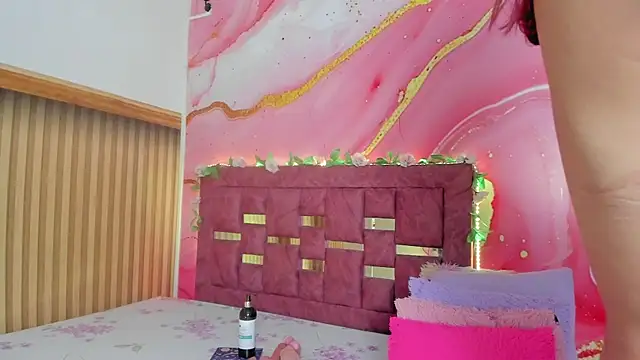 Daisy  rose online show from April 2026 02:46:01 AM