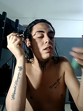 Perla Hotcortes online show from February 2026 11:04:01 PM