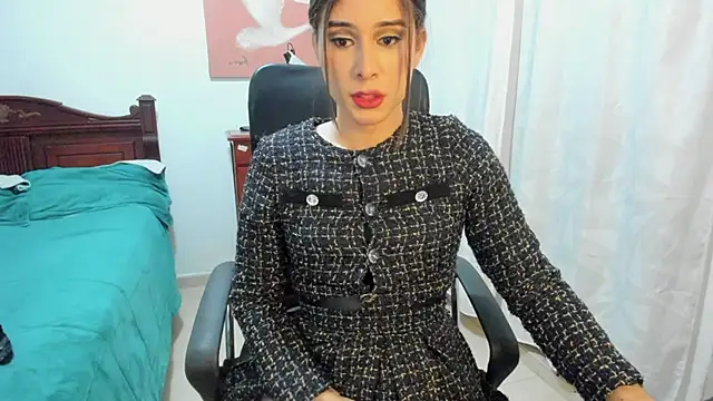 misstresbigcockts online show from November 2025 03:18:02 AM