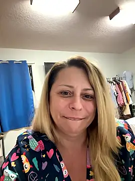 Hotslut187 online show from January 2026 11:39:01 AM