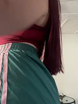 emily layton online show from February 2026 05:45:02 PM