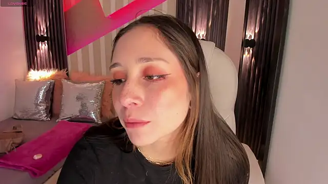 emily layton online show from March 2025 02:32:02 PM