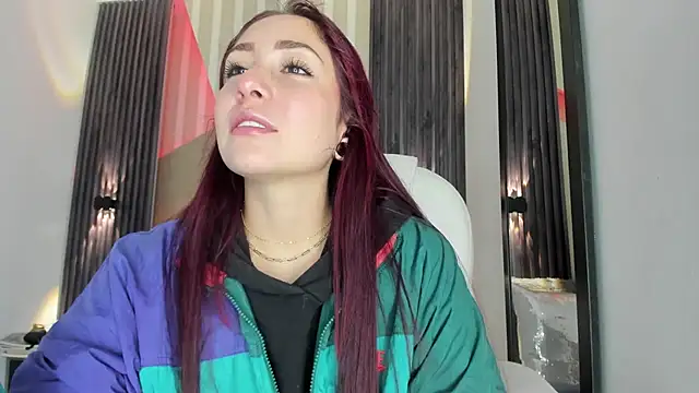 emily layton online show from February 2026 12:22:01 AM