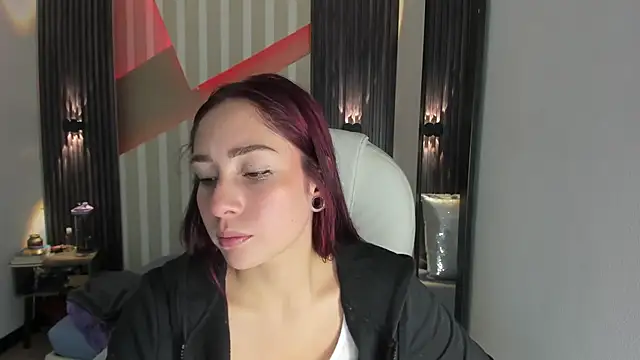 emily layton online show from March 2026 12:22:02 AM