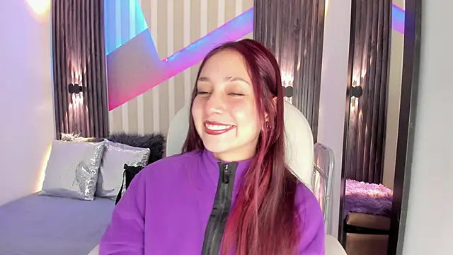 emily layton online show from November 2025 02:39:02 PM