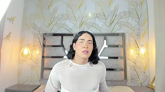 Alison Chan  online show from April 2026 08:42:02 PM