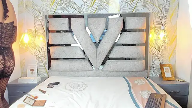 Alison Chan  online show from March 2026 06:34:01 PM