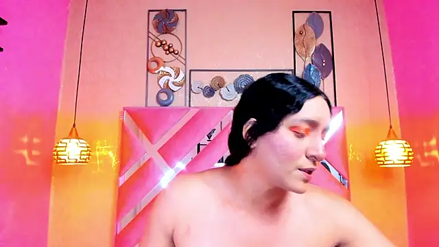 Alison Chan  online show from September 2025 02:23:01 PM