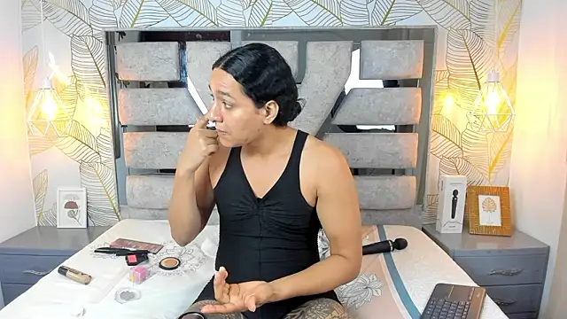 Alison Chan  online show from February 2026 02:28:01 PM