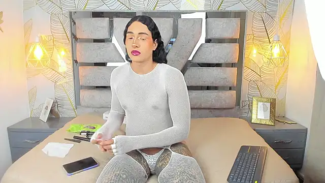 Alison Chan  online show from March 2026 08:05:02 PM