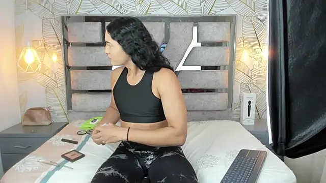 Alison Chan  online show from April 2026 10:11:02 PM