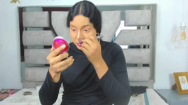 Alison Chan  online show from December 2025 03:46:02 PM