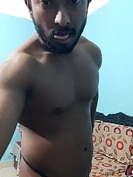 Snapshot of HunkyAriyan chatting on February 2025 01:01:01 PM HunkyAriyan online show from February 2025 01:01:01 PM