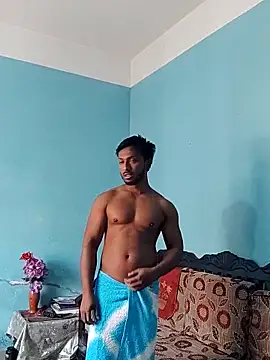 Snapshot of HunkyAriyan chatting on February 2025 08:10:02 AM HunkyAriyan online show from February 2025 08:10:02 AM