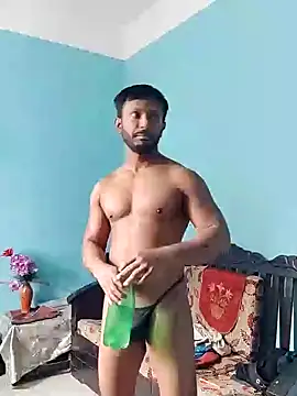 Snapshot of HunkyAriyan chatting on January 2025 06:24:02 AM HunkyAriyan online show from January 2025 06:24:02 AM