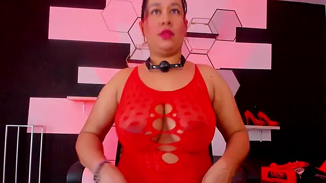alondrabigtits online show from March 2025 03:39:01 PM