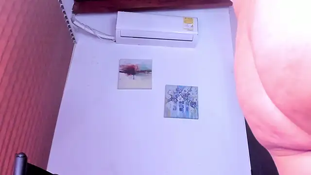 alondrabigtits online show from March 2026 12:10:01 PM