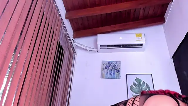 alondrabigtits online show from May 2026 11:27:01 AM