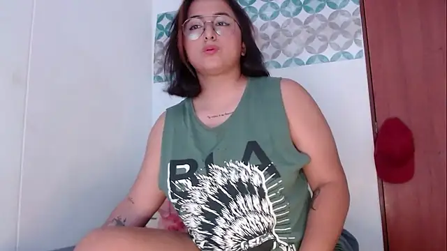 Aria smith01 online show from November 2025 02:18:02 PM