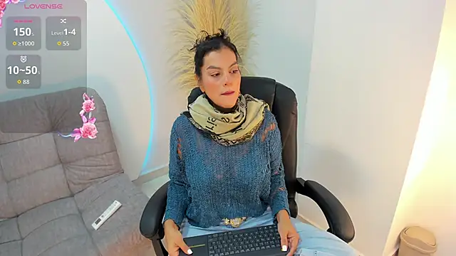 Ada Monroe10 online show from September 2025 01:09:02 PM