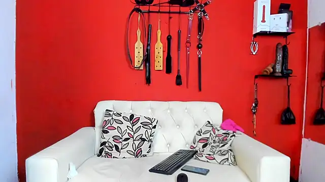 MIA SOPHIA1 online show from January 2025 04:25:01 AM