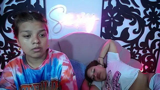 horny babyss online show from October 2025 02:43:01 AM