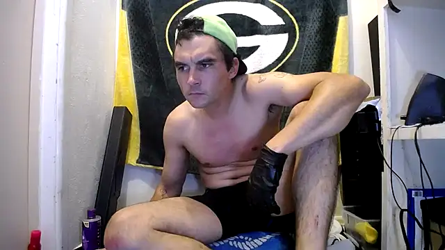 Snapshot of Apeezy14 chatting on December 2024 06:46:02 PM Apeezy14 online show from December 2024 06:46:02 PM