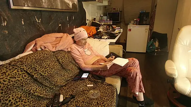 Doggyray44 online show from January 2026 05:27:02 PM