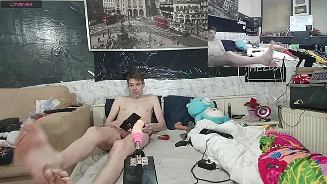 Snapshot of Doggyray44 chatting on March 2025 02:09:02 AM Doggyray44 online show from March 2025 02:09:02 AM