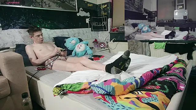 Snapshot of Doggyray44 chatting on March 2025 09:18:02 PM Doggyray44 online show from March 2025 09:18:02 PM