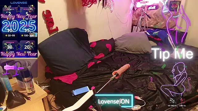 Snapshot of Doggyray44 chatting on October 2025 04:57:02 AM Doggyray44 online show from October 2025 04:57:02 AM