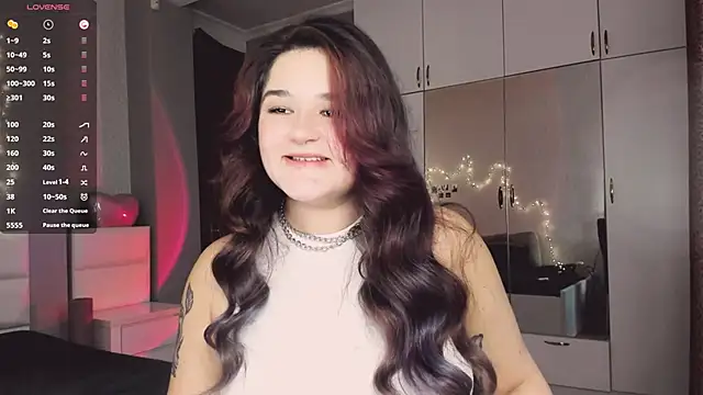 July Slowdive online show from October 2025 11:44:02 AM