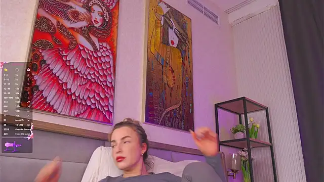 Snapshot of LiliBanger chatting on March 2026 04:23:01 AM LiliBanger online show from March 2026 04:23:01 AM