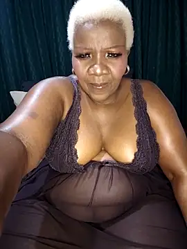 dirasweetlipsxx online show from May 2026 07:50:02 PM