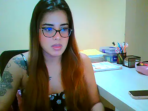 maliamiller online show from February 2026 12:33:01 PM