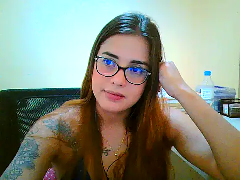 maliamiller online show from February 2026 08:03:01 AM