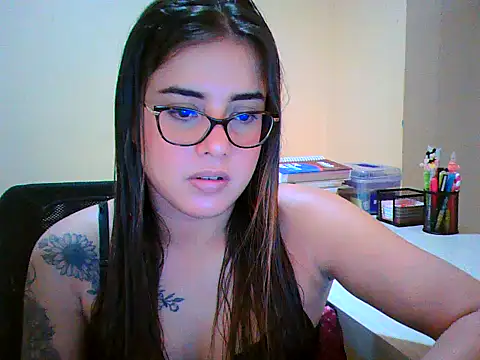 maliamiller online show from February 2026 12:22:02 AM