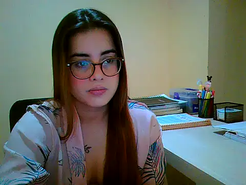 maliamiller online show from September 2025 09:36:02 PM