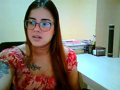 maliamiller online show from September 2025 12:12:02 PM