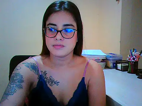 maliamiller online show from March 2026 09:32:02 AM