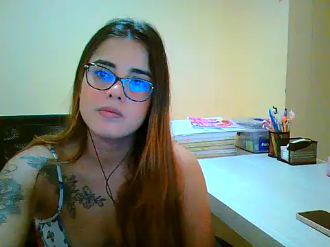 maliamiller online show from February 2026 02:25:02 PM