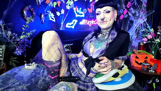 Purple Coffin666 online show from January 2026 02:09:01 PM