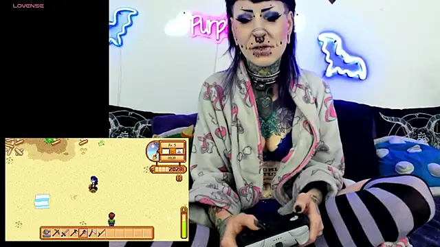 Purple Coffin666 online show from May 2026 10:40:02 AM