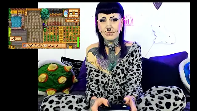 Purple Coffin666 online show from May 2026 11:38:01 AM
