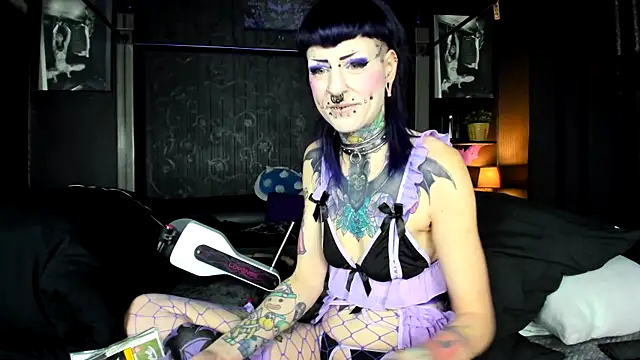 Purple Coffin666 online show from February 2026 10:45:01 AM