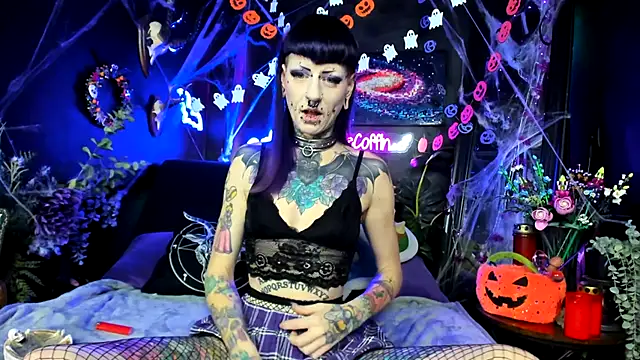 Purple Coffin666 online show from December 2025 04:30:02 PM