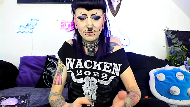Purple Coffin666 online show from May 2026 12:54:01 PM