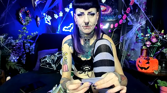 Purple Coffin666 online show from December 2025 09:38:02 PM