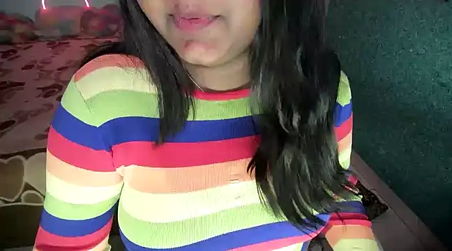 Snapshot of expression_queen chatting on February 2025 12:14:01 AM expression queen online show from February 2025 12:14:01 AM