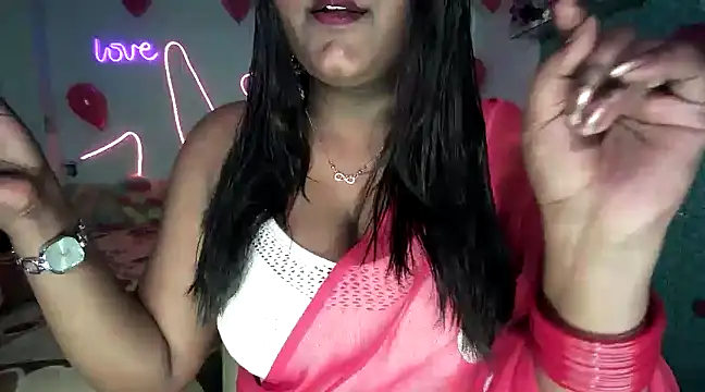 Snapshot of expression_queen chatting on February 2025 02:38:02 PM expression queen online show from February 2025 02:38:02 PM